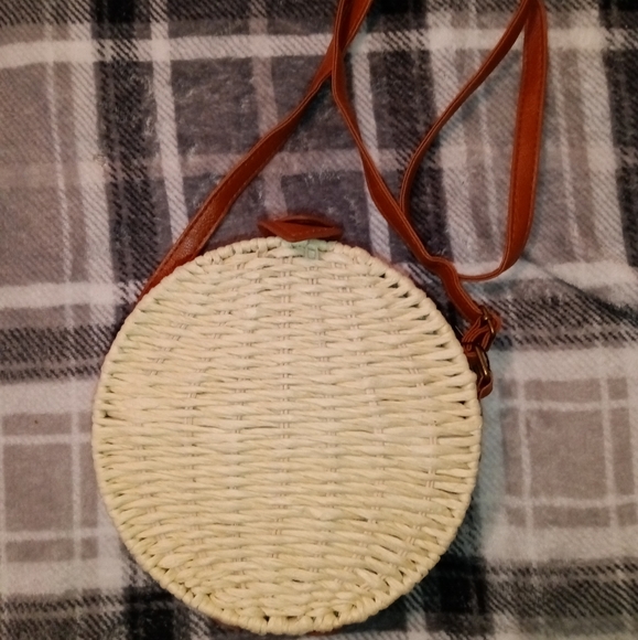 🆕 Round Woven Straw Crossbody Purse Shoulder Bag Vacation Summer Bag - Picture 3 of 15